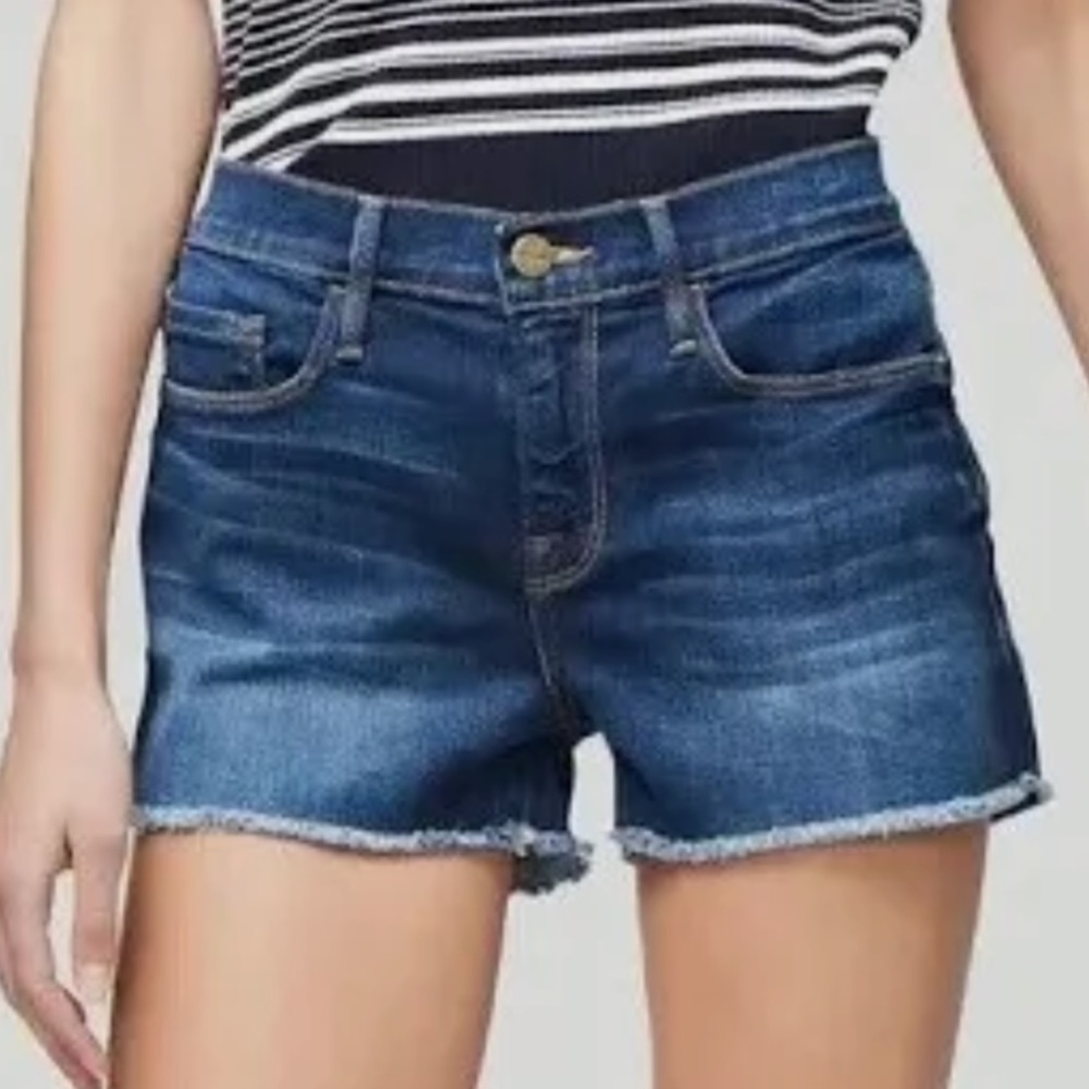 Frame Le Cutoff Denim Shorts In Williams Blue